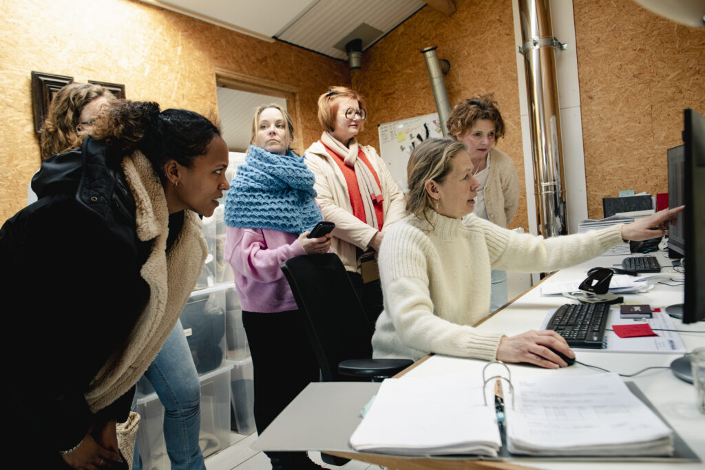 The Knitwit Stable Reina Ovinge